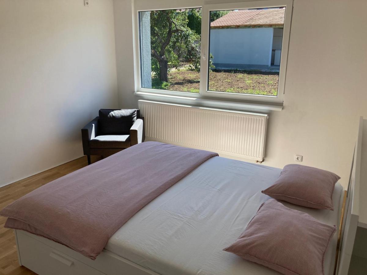 Apartman Maay Hlohovec Exterior photo